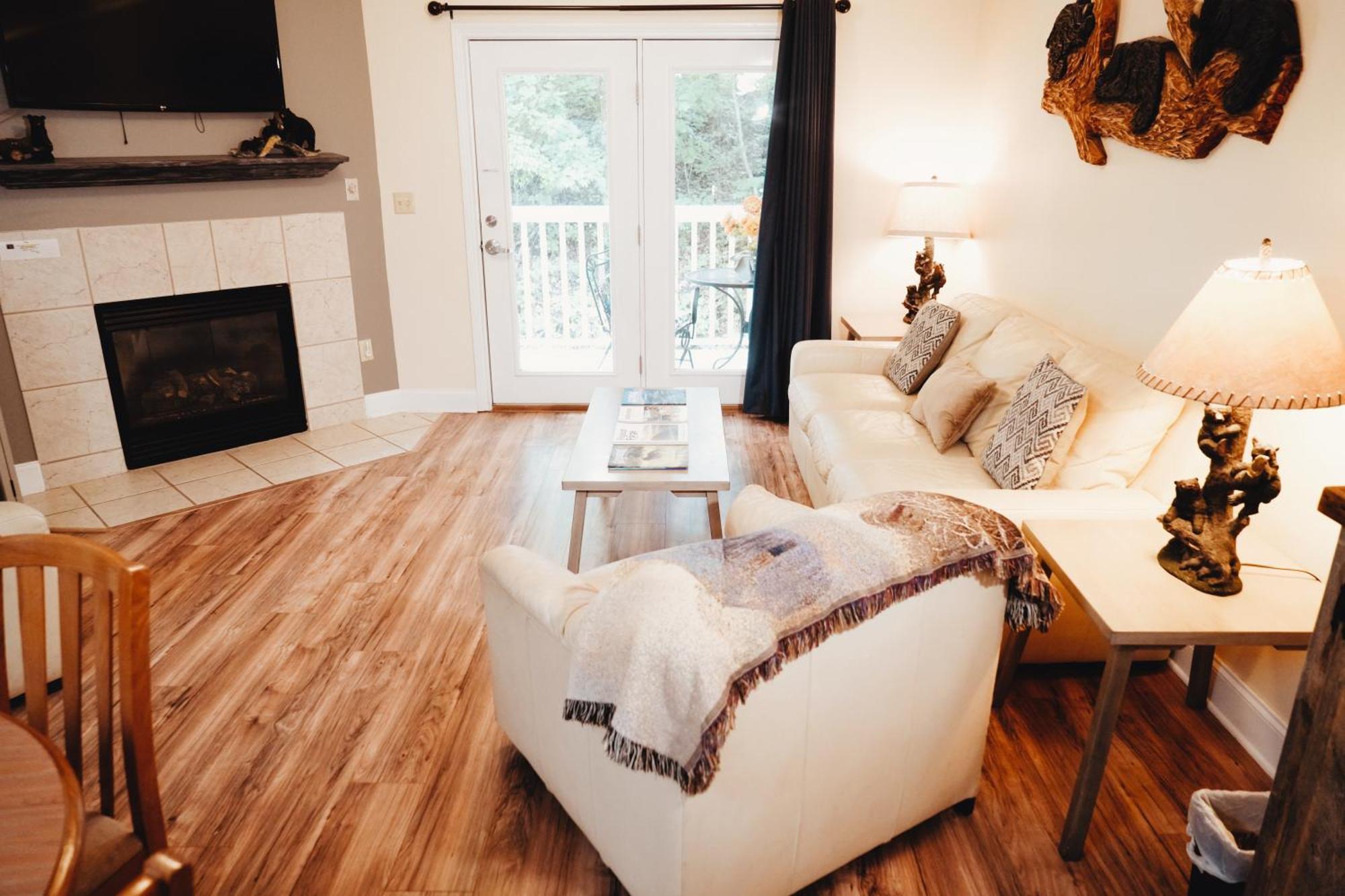 Condo With Pool Near Dollywood 鸽子谷 外观 照片